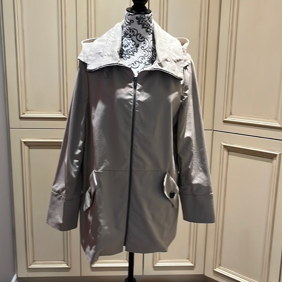 Jones New York spring jacket - Picture 2 of 9